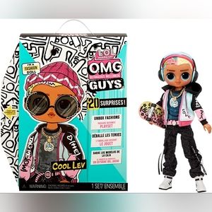 LOL SURPRISE OMG GUYS FASHION DOLL COOL LEV WITH 20 SUPRISES
